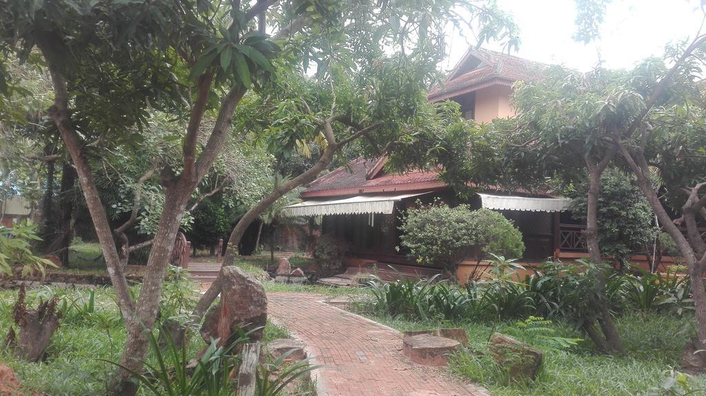 Golden Premier Villa Siem Reap Exterior foto